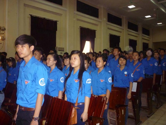 Thông điệp "Các anh chị luôn ở bên các em" đang được tuổi trẻ Bắc Giang tại Hà Nội sẵn sàng truyền đi như một món quà ý nghĩa đóng góp vào sự thành công của các sỹ tử trong mùa thi ĐH, CĐ năm 2012 cũng như thành công của công tác Đoàn và phong trào thanh thiếu niên cả nước.